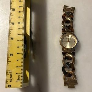 Michael Kors tortious chain link watch